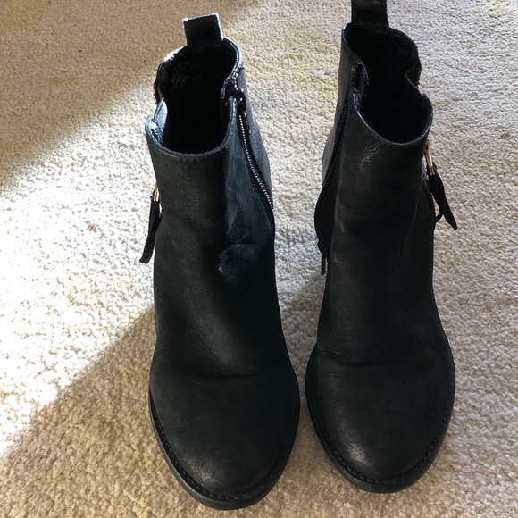 Steve Madden Shoes - Steve Madden Booties